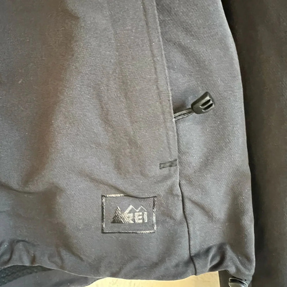 REI lightweight black hiking jacket XS - Picture 2 of 6
